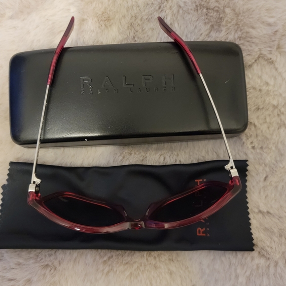Ralph Lauren Pink sunglasses - Picture 3 of 8